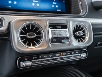 Mercedes-Benz Superior A22 Carbon Comfort Winter MY27