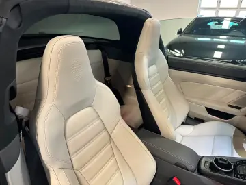Porsche 911 Targa 4S
