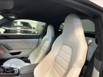 Porsche 911 Targa 4S