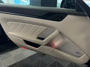 Porsche 911 Targa 4S