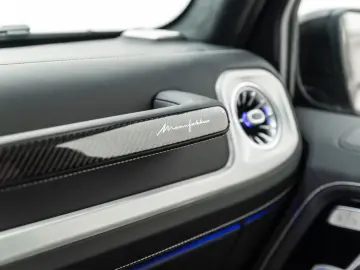 Mercedes-Benz MY27 SUPERIOR Carbon Winter A22 Comfort