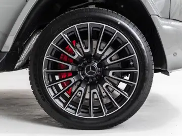 Mercedes-Benz MY27 SUPERIOR Carbon Winter A22 Comfort