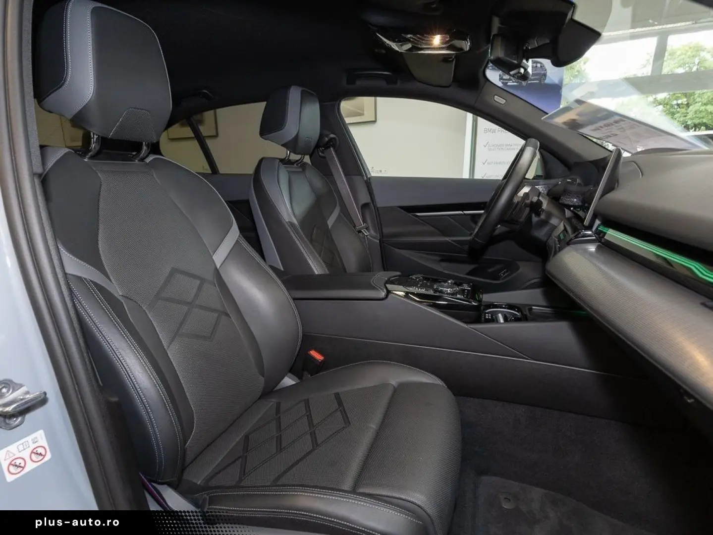 BMW 5 Series 2024 — imagine 12