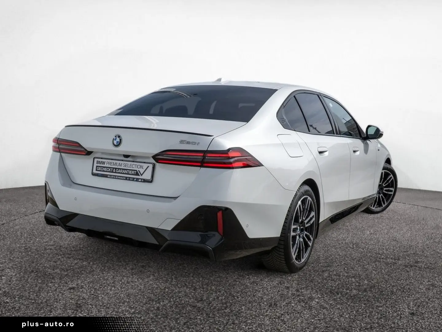 BMW 5 Series 2025 — imagine 2