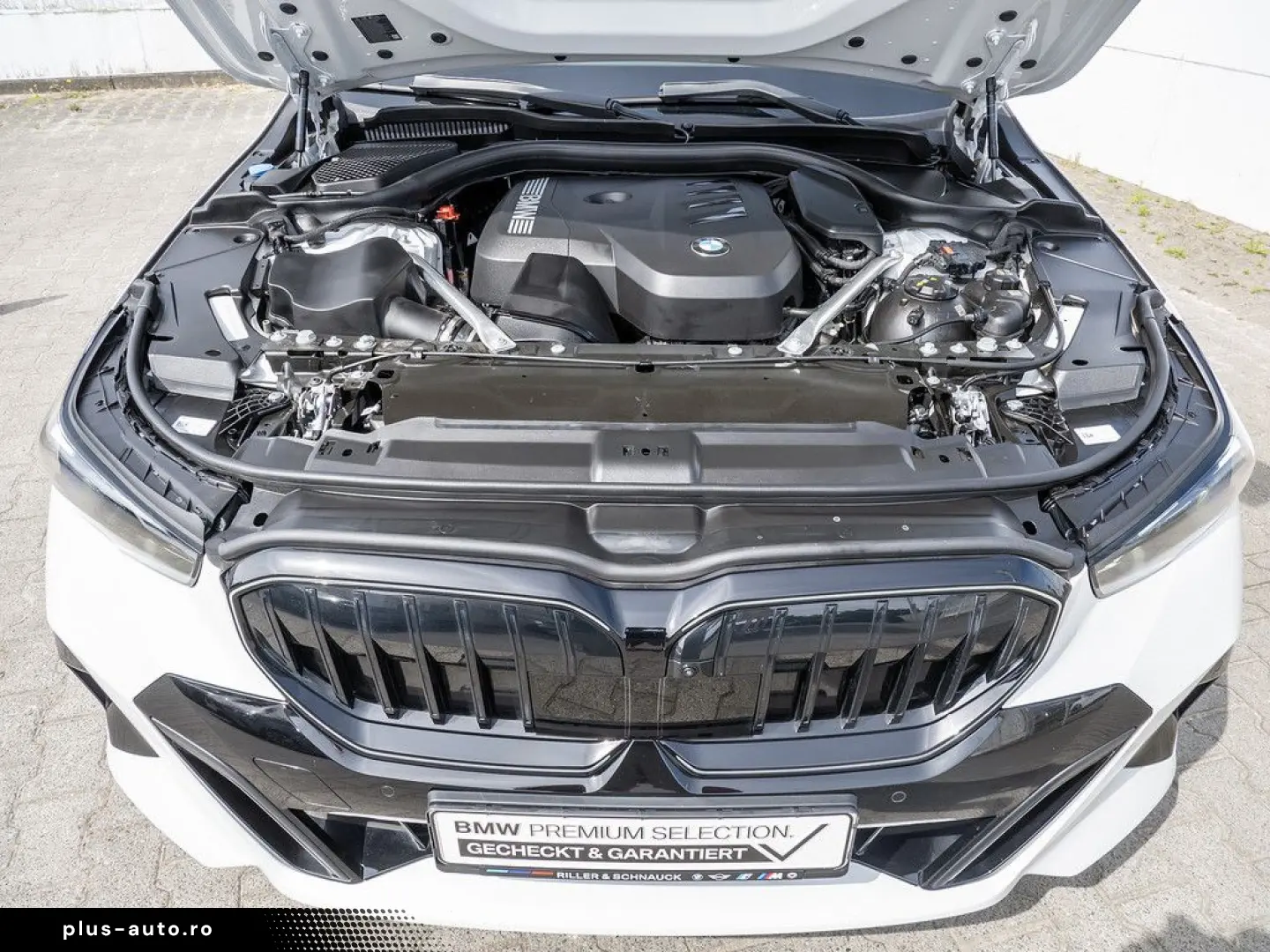 BMW 5 Series 2025 — imagine 22