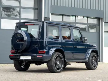 Mercedes-Benz G 63 AMG DARKBLUE BROWN SUPERIOR CARBON FOND