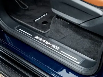 Mercedes-Benz G 63 AMG DARKBLUE BROWN SUPERIOR CARBON FOND