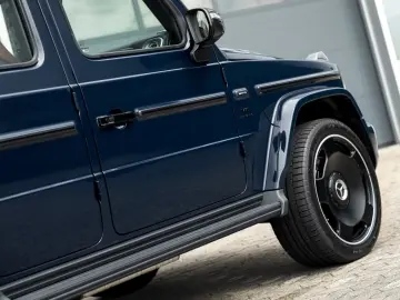 Mercedes-Benz G 63 AMG DARKBLUE BROWN SUPERIOR CARBON FOND