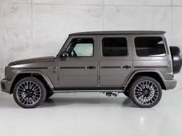Mercedes-Benz G63AMG VIN 27 Full Carbon TV A22 Heat Comfort