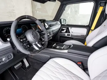 Mercedes-Benz G63AMG VIN 27 Full Carbon TV A22 Heat Comfort