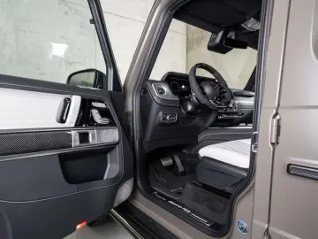 Mercedes-Benz G63AMG VIN 27 Full Carbon TV A22 Heat Comfort