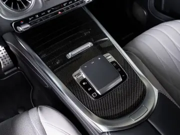 Mercedes-Benz G63AMG VIN 27 Full Carbon TV A22 Heat Comfort