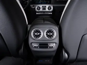 Mercedes-Benz G63AMG VIN 27 Full Carbon TV A22 Heat Comfort