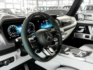 Mercedes-Benz G63 AMG Manufaktur Carbon Burm AHK