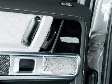 Mercedes-Benz G63 AMG Manufaktur Carbon Burm AHK