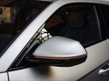 LAMBORGHINI Urus SE AKRAPOVIC  MASSAGE  NIGHT VISION  PPF