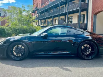 PORSCHE 992 GT3 Touring LIFT adap. Sportsitze BOSE