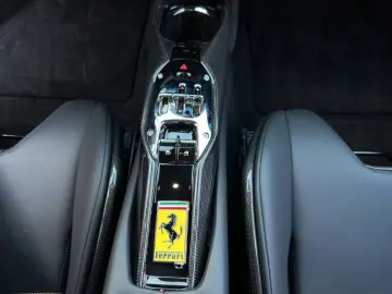 FERRARI 296 GTB  Lift   Racing Sitze   PPF