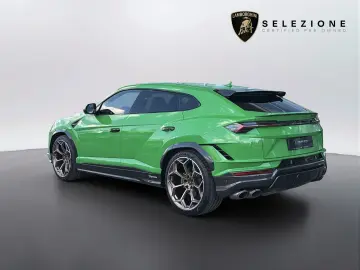 LAMBORGHINI Urus 4.0 V8 Performante