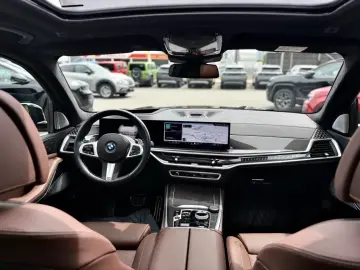 BMW X5 xDrive50e M Sport Pro Massage