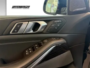 BMW X7 xDrive40d M Sport Pro Sky Lounge