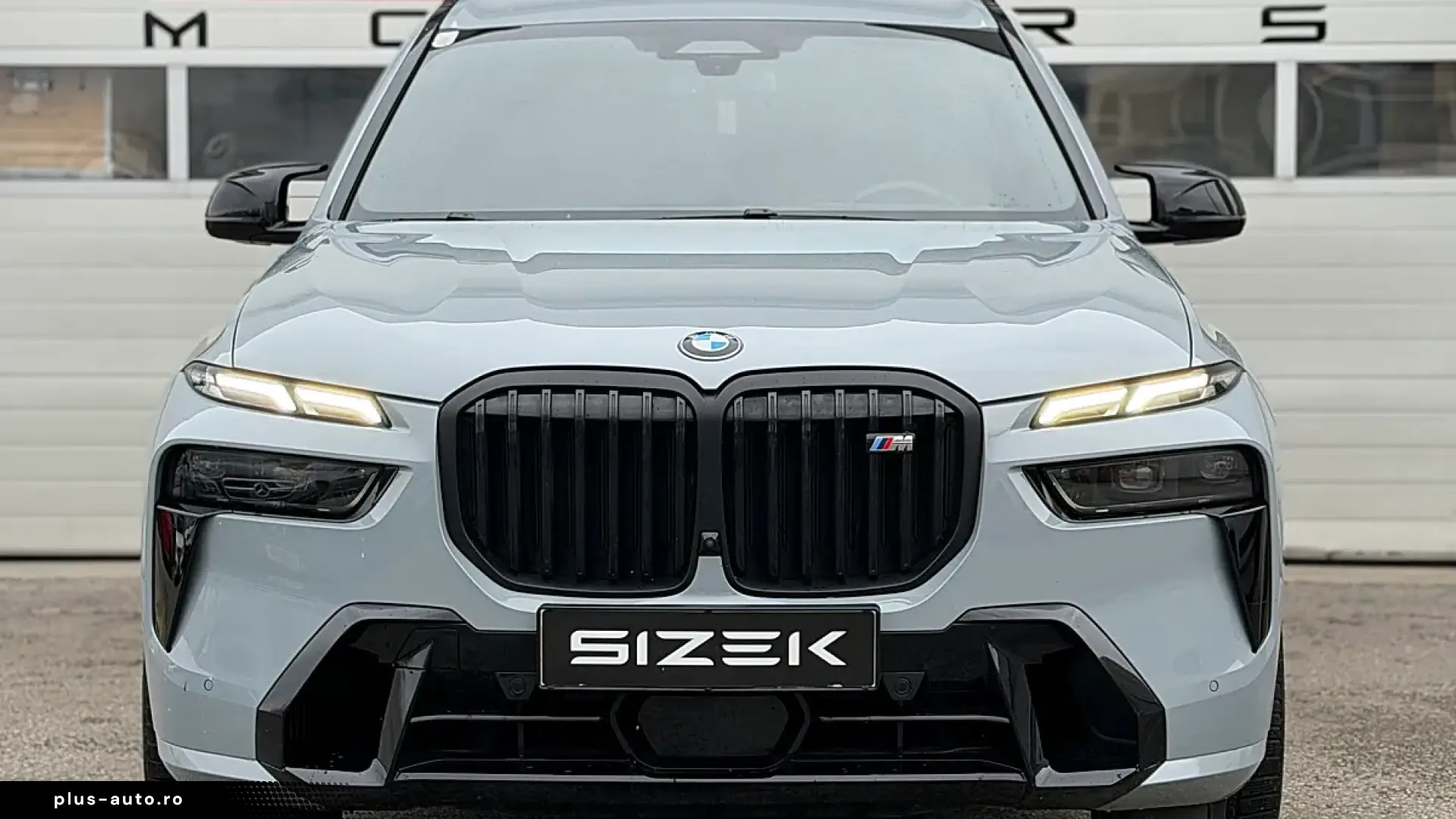 BMW X7 M60i xDrive Sky Lounge