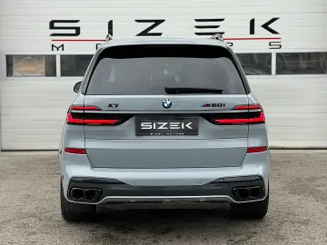 BMW X7 M60i xDrive Sky Lounge