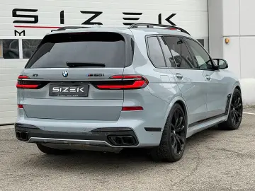 BMW X7 M60i xDrive Sky Lounge