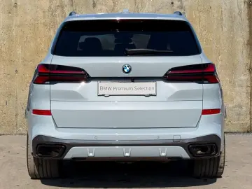 BMW X5 xDrive50e M Sport Pro Sky Lounge