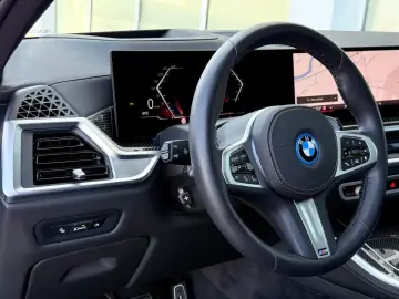 BMW X5 xDrive50e M Sport Pro Sky Lounge
