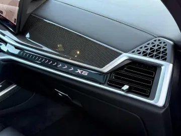 BMW X5 xDrive50e M Sport Pro Sky Lounge