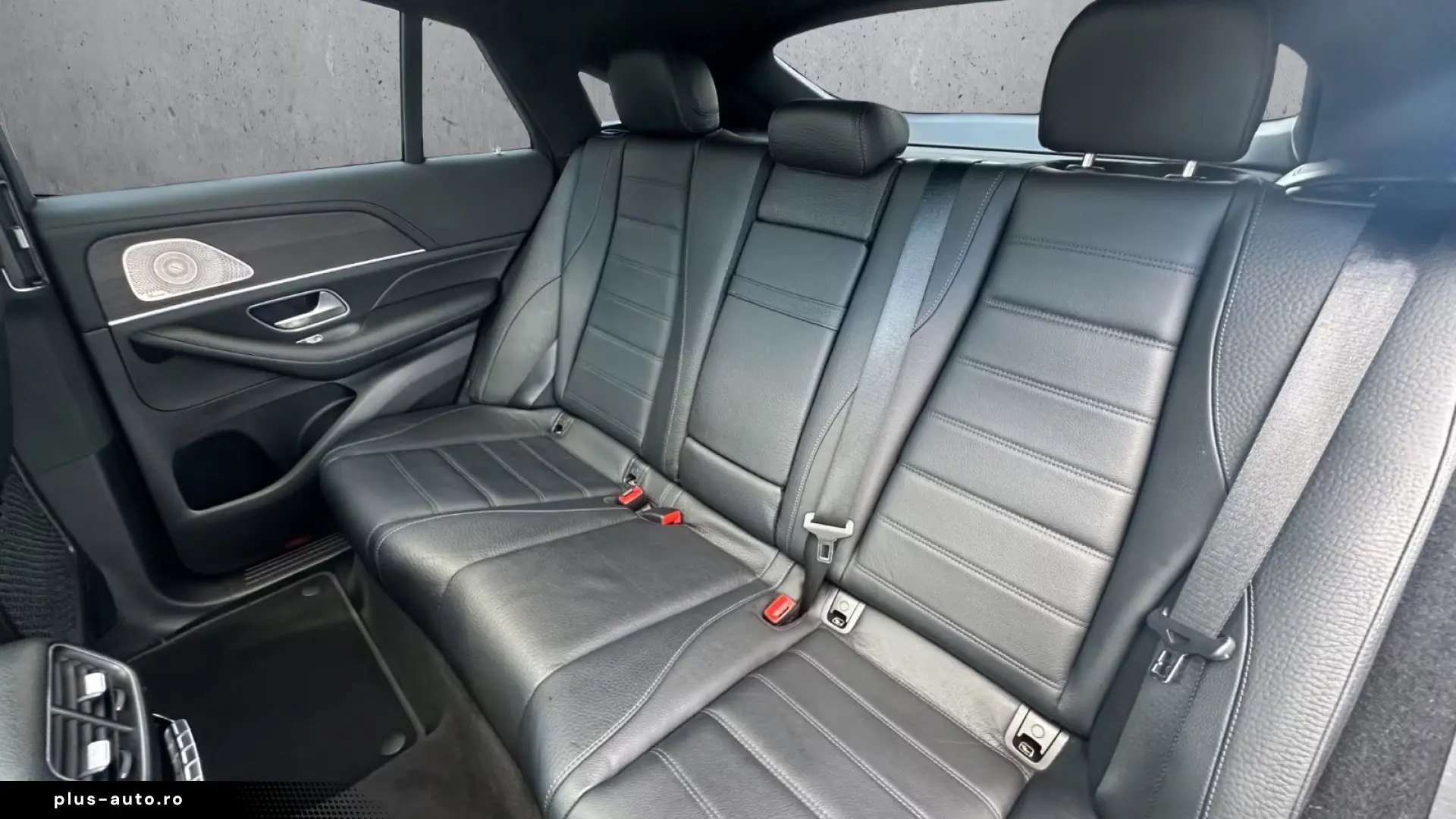 MERCEDES-BENZ GLE 2024 — imagine 10
