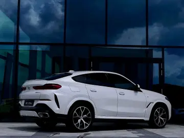 BMW X6 xDrive30d Aut. M-Sport Facelift Iconic