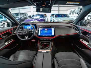 Mercedes-Benz E 220 d   AMG Line Advanced   Pano