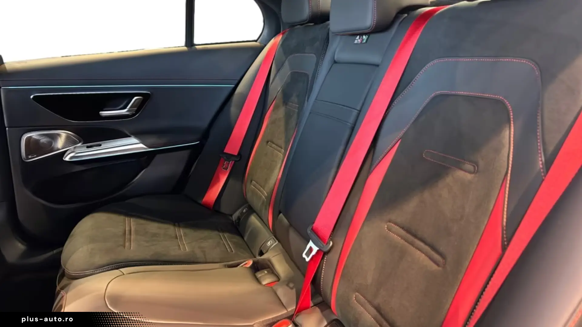 MERCEDES-BENZ E-Class 2025 — imagine 9