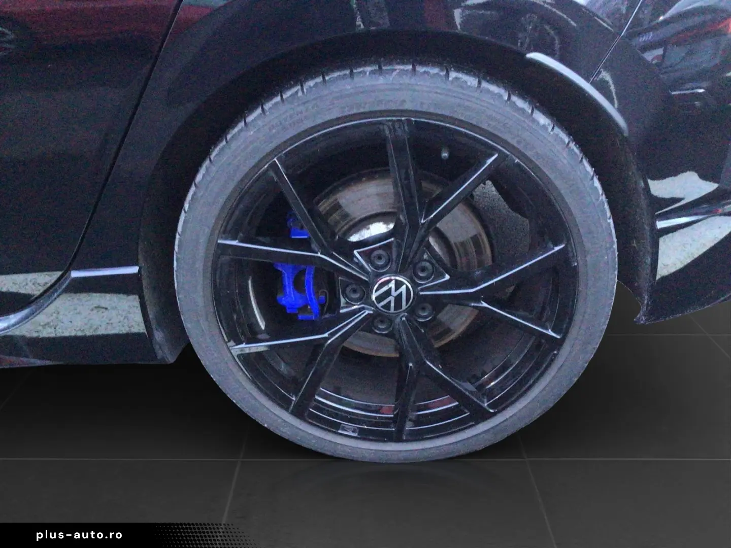 VOLKSWAGEN Golf 2022 — imagine 6