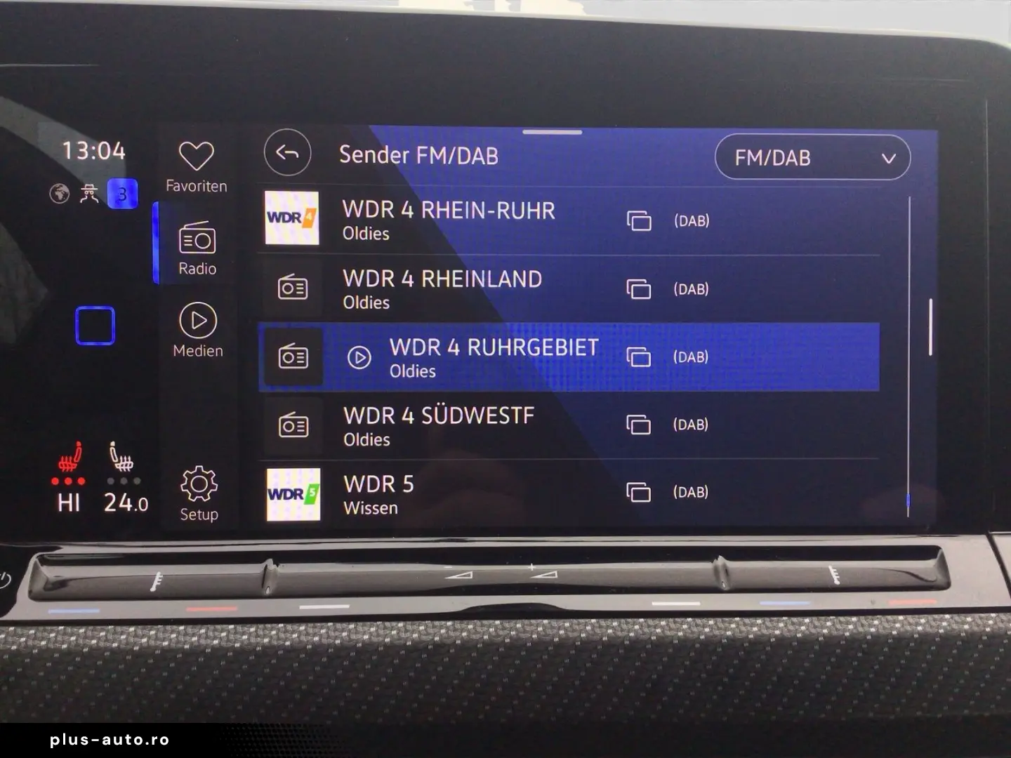 VOLKSWAGEN Golf 2022 — imagine 12
