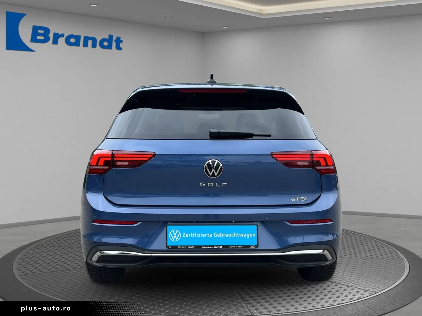 VOLKSWAGEN Golf 2025 — imagine 4