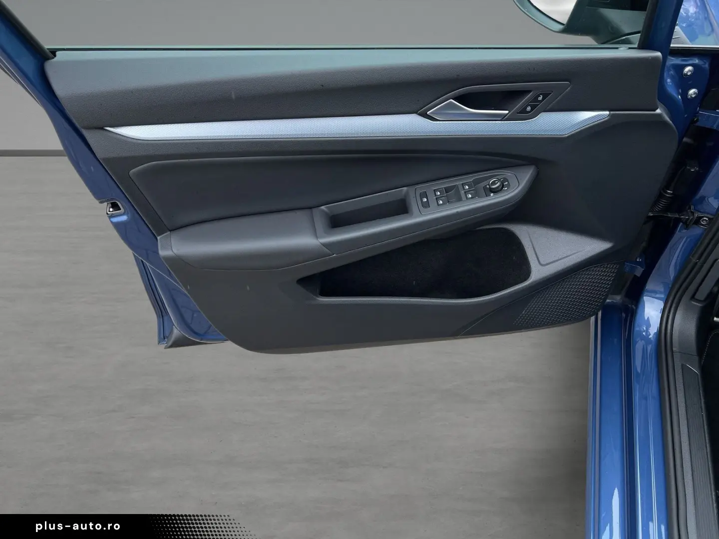 VOLKSWAGEN Golf 2025 — imagine 16