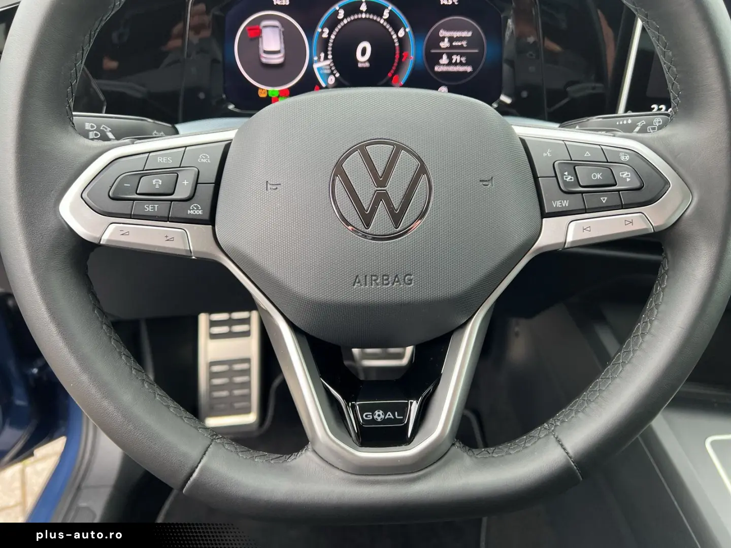 VOLKSWAGEN Golf 2025 — imagine 20