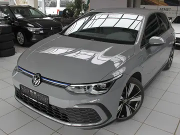 VW Golf VIII Lim. GTE DSG ACC STZHZ NAVI ALU18  TOT