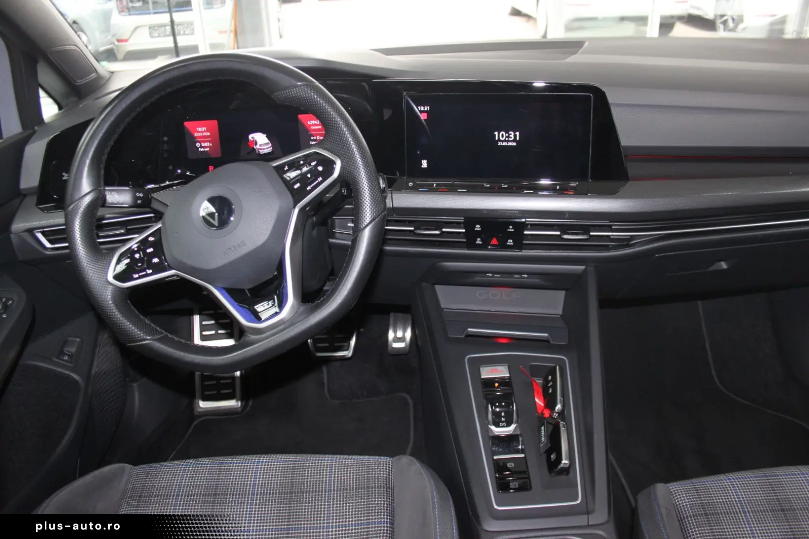 VOLKSWAGEN Golf 2022 — imagine 10
