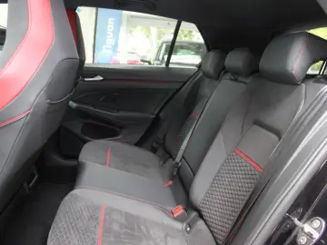 VW Golf VIII Lim. GTI CLUBSPO DCC KAME ASSIST  STZH