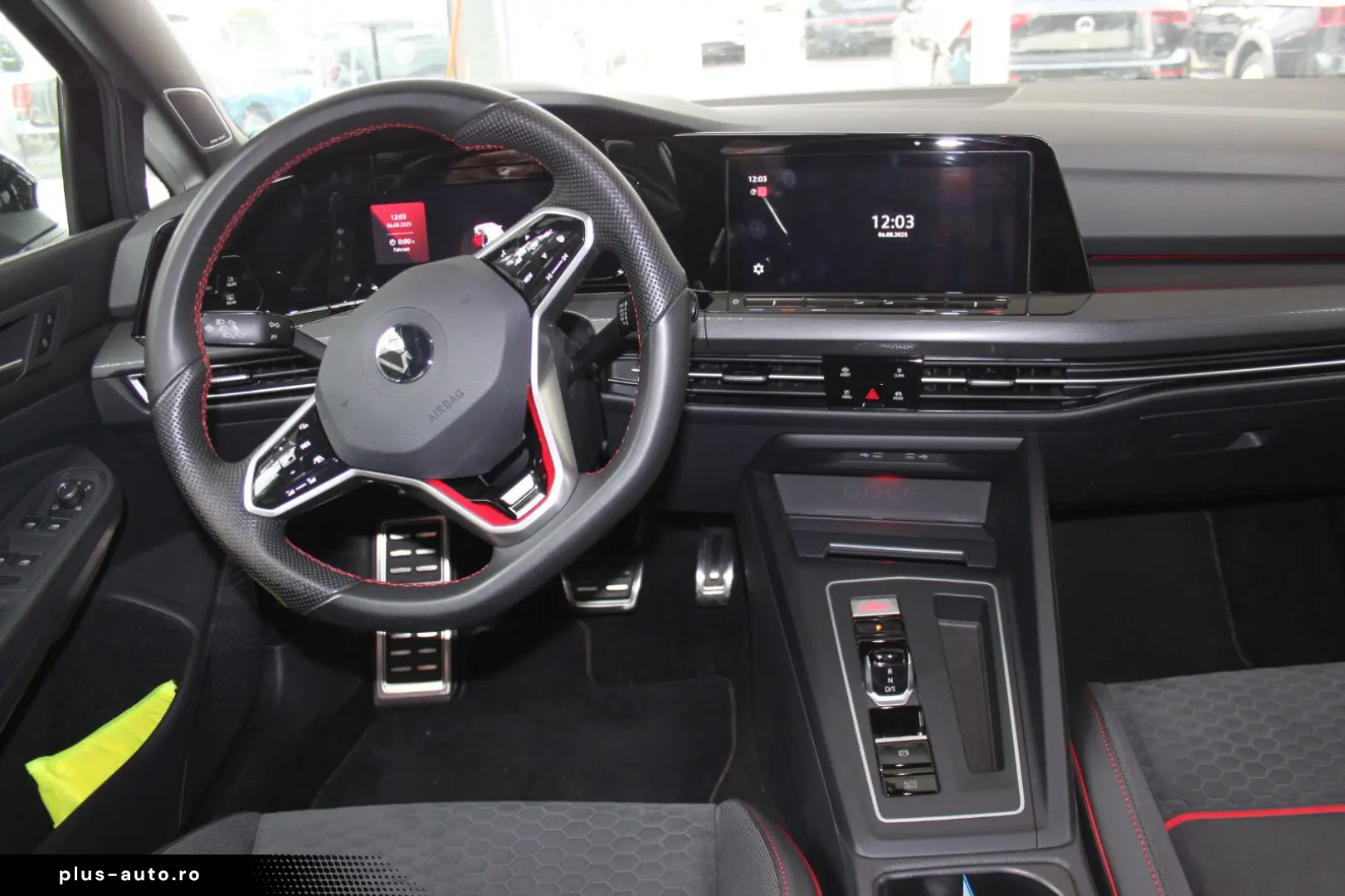 VOLKSWAGEN Golf 2022 — imagine 7