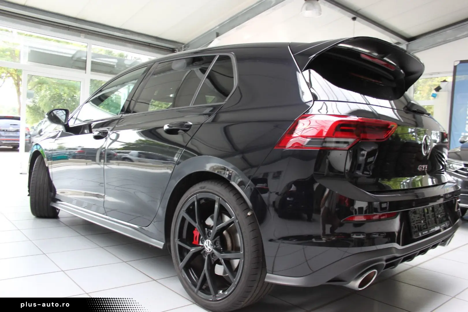 VOLKSWAGEN Golf 2022 — imagine 8