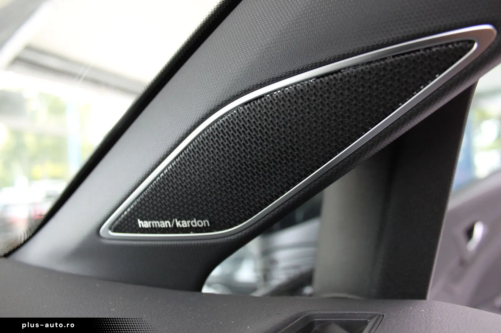 VOLKSWAGEN Golf 2022 — imagine 14