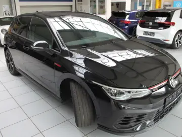 VW Golf VIII Lim. GTI CLUBSPO DCC KAME ASSIST  STZH