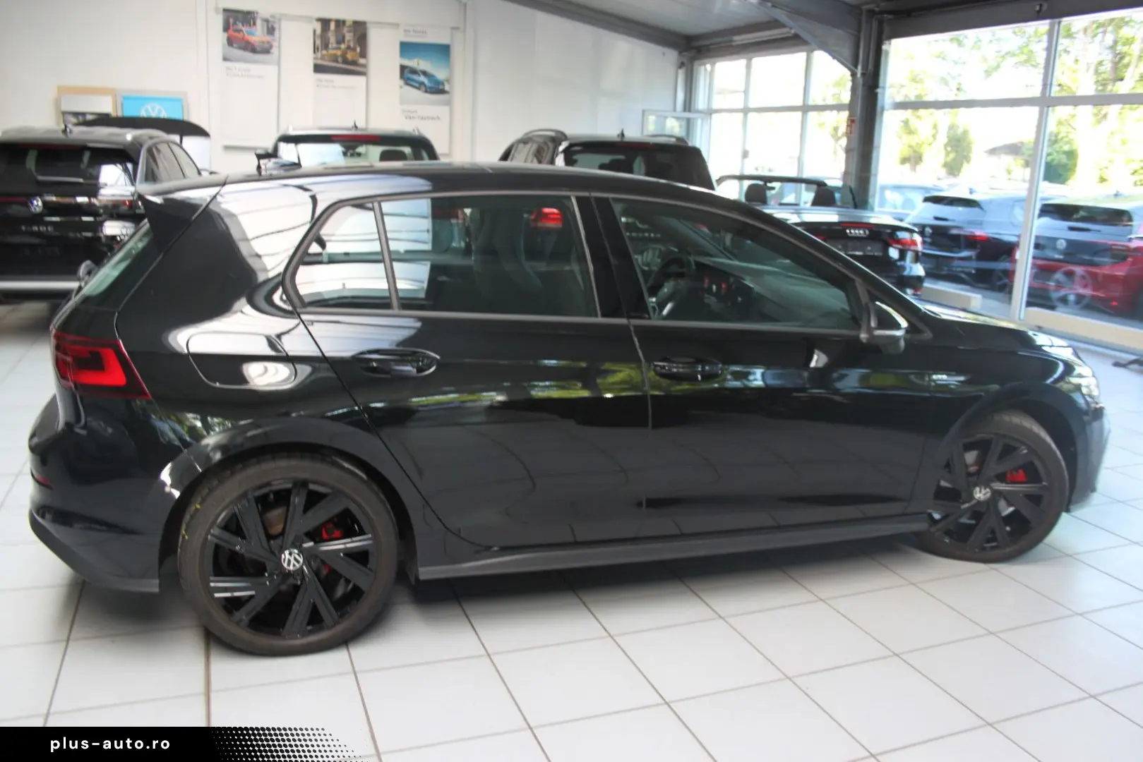 VOLKSWAGEN Golf 2024 — imagine 13