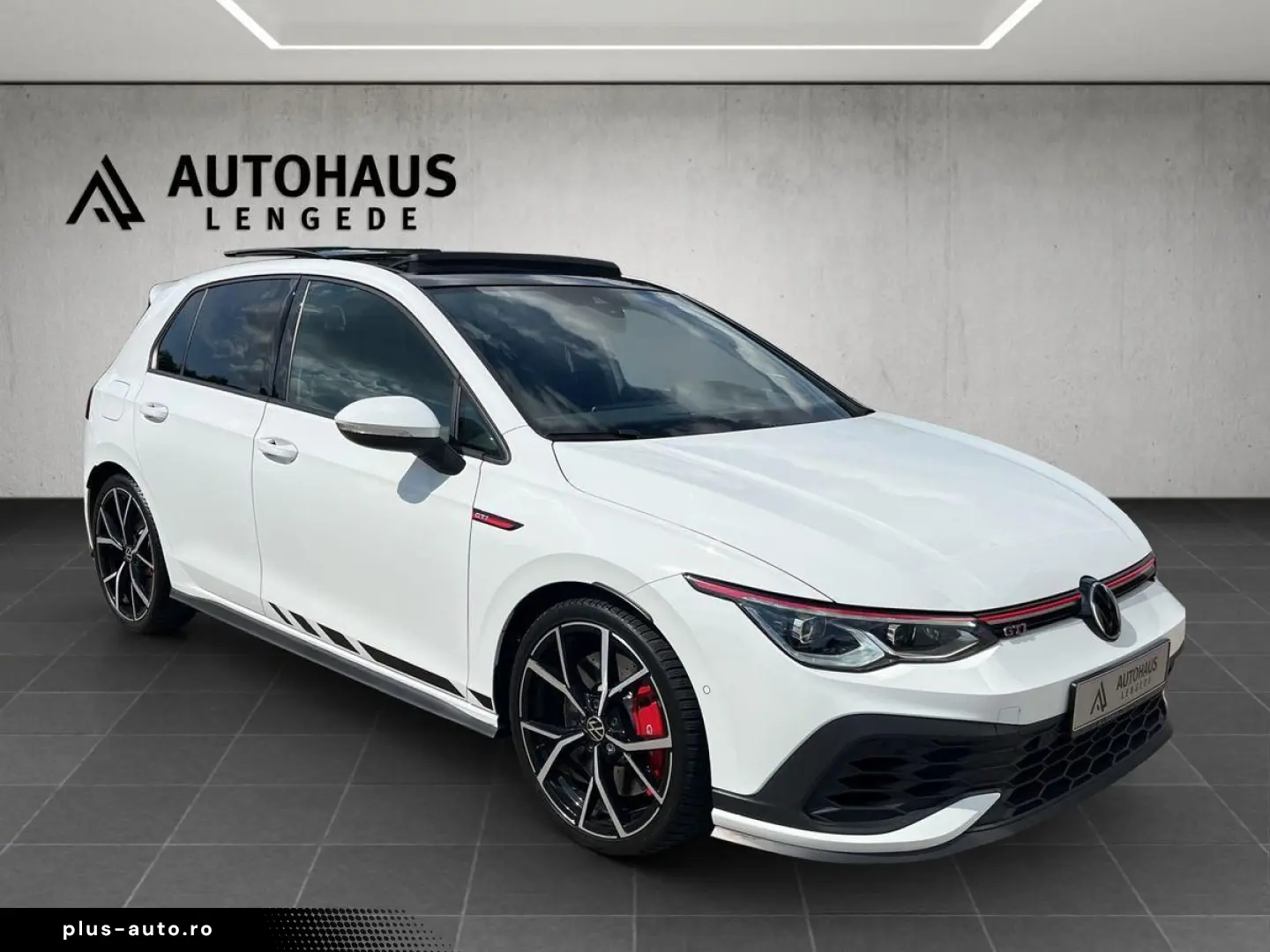VOLKSWAGEN Golf 2022 — imagine 5