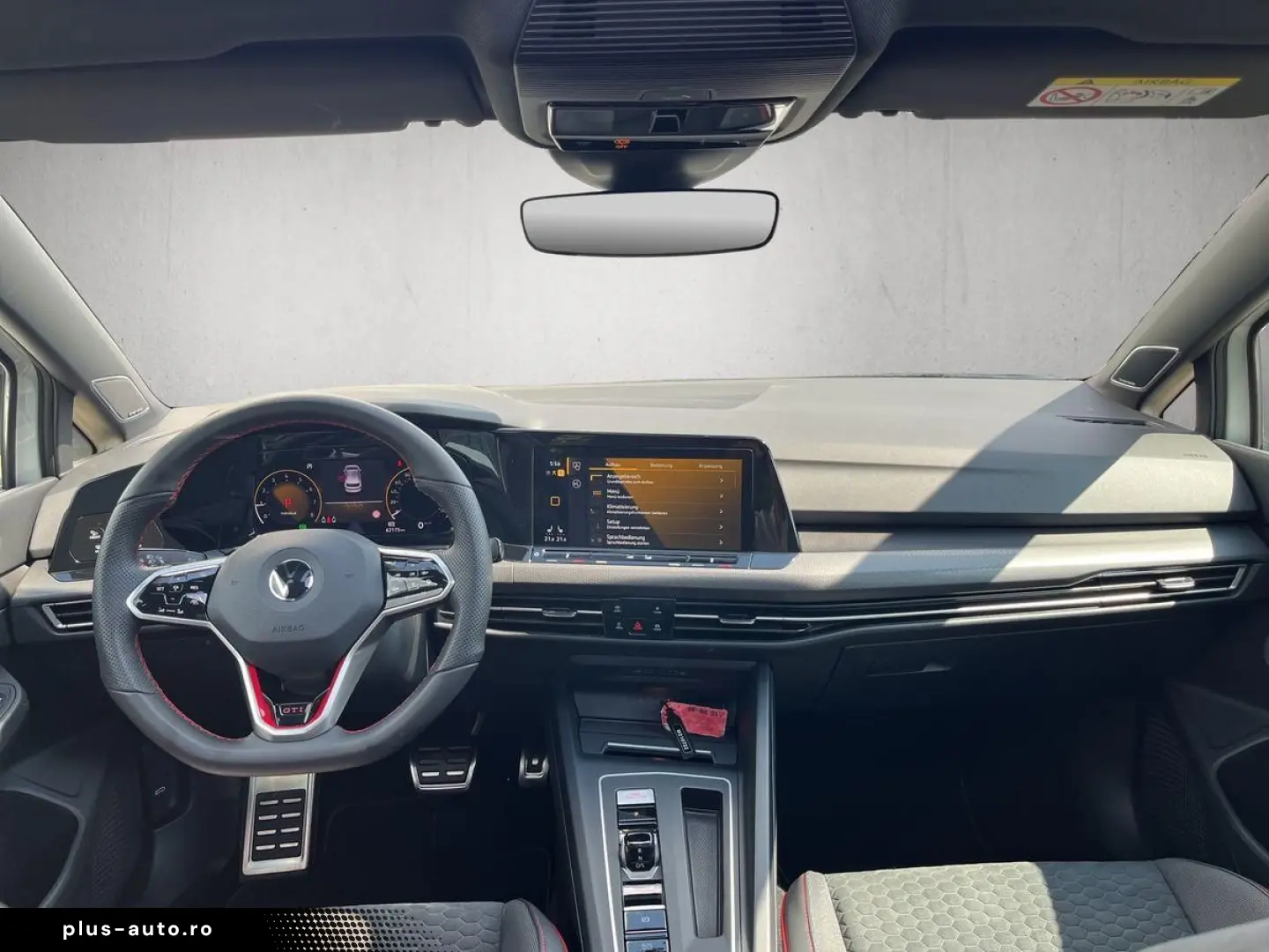 VOLKSWAGEN Golf 2022 — imagine 10